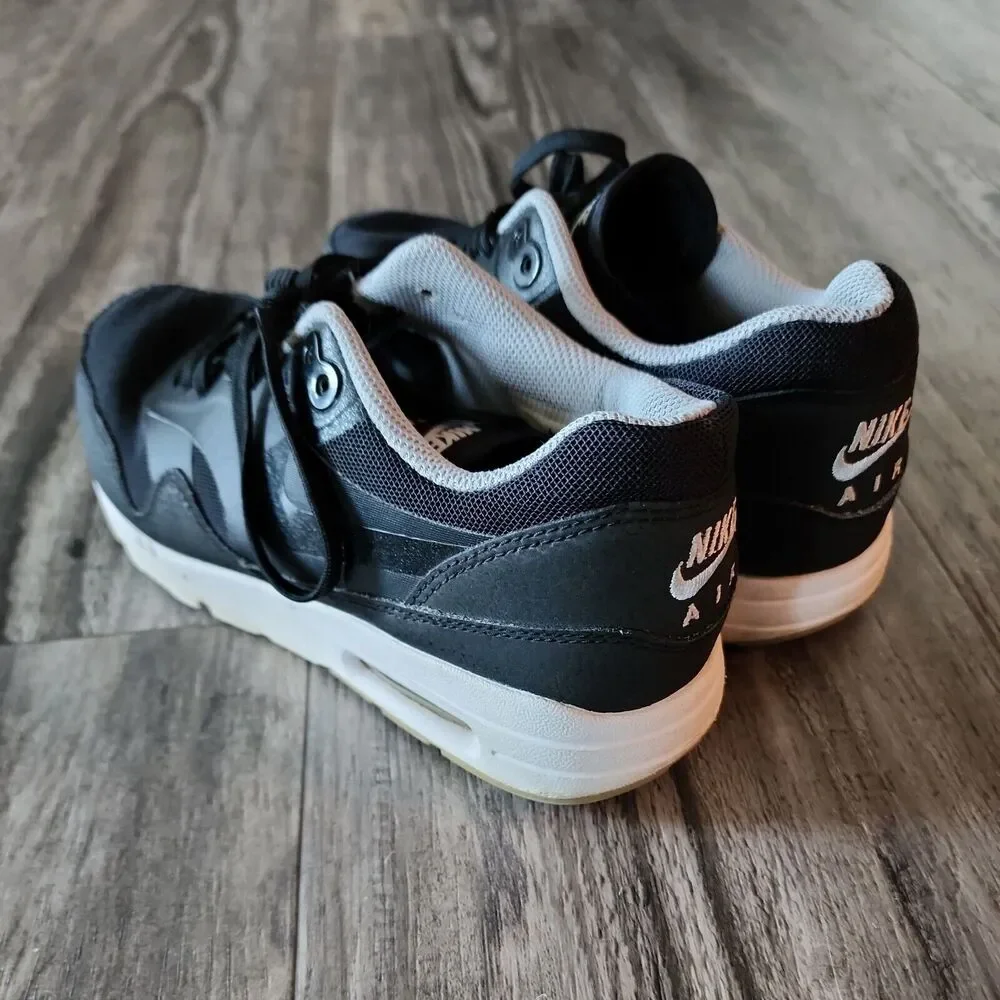 Nike Air Max 90 Ultra Essential 1 Black 704993-001 Size 7